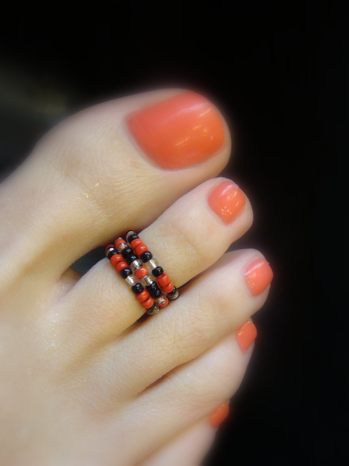 Stacking Toe Ring Red Black Silver by FancyFeetBoutique