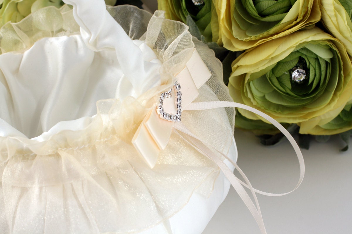 Flower Girl's Basket with Heart Buckle