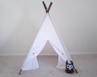 Muslin Tent With stained poles White Teepee Play Tent , Tipi , Wigwam or Playhouse Pick your Muslin