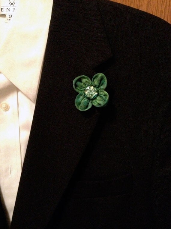 Green Shamrock Lapel Pin