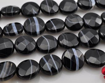 39 pcs of Natural Black Banded Agate faceted flat coin beads in 10mm (0149#)