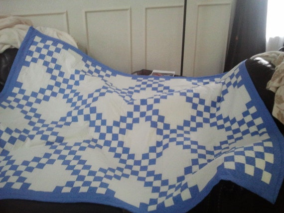Double Irish Chain Queen sized quilt