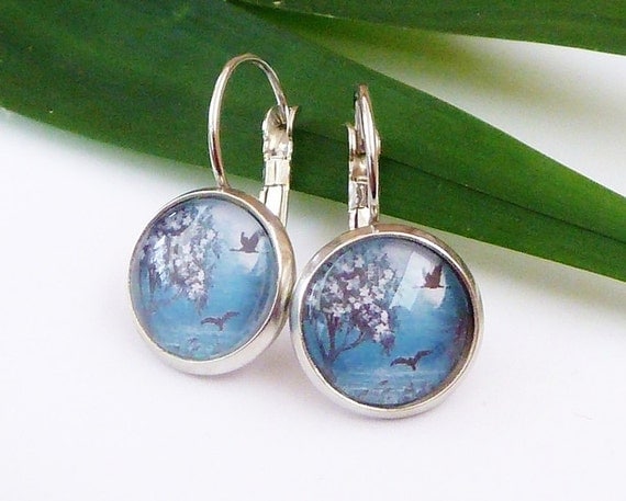 Earrings with beautyful landscape