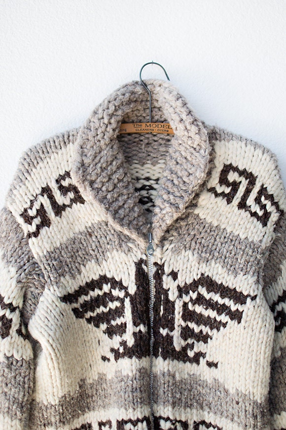 vintage 1940s or 1950s cowichan sweater // vintage tribal