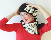 SALE-  Black and White Beret and Neck Warmer