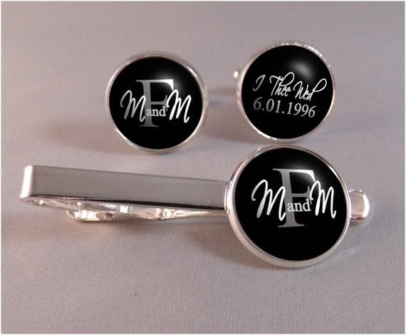 groom cufflinks and tie clip