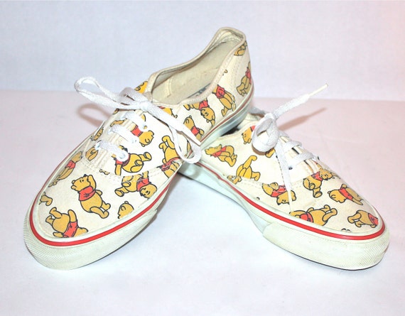 Vintage Winnie the Pooh VANS Sneakers Punk Skate Tennis Shoes Size 10