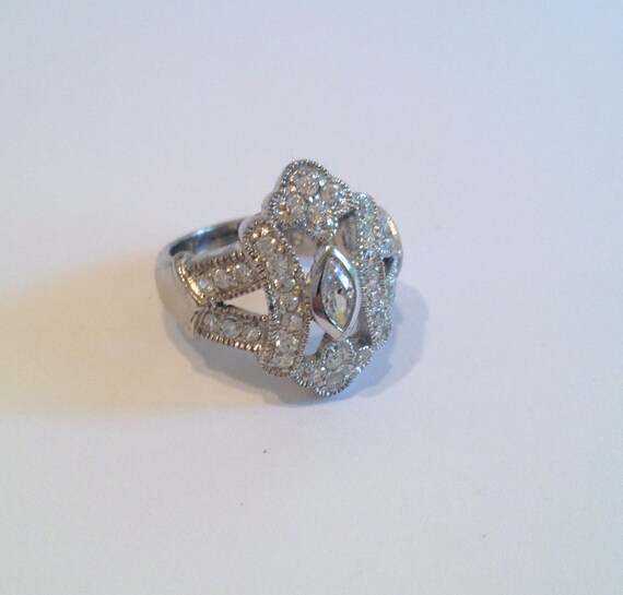 Vintage Sterling Silver Estate Jewelry Ring by WOWTHATSBEAUTIFUL