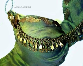 Green silk Tribal Fusion Belly Dance bra - Thyiades - size 38-40 C. OOAK dance costume