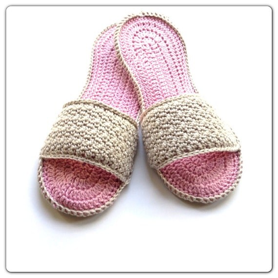 Items similar to Crocheted Spa Slippers pattern on Etsy