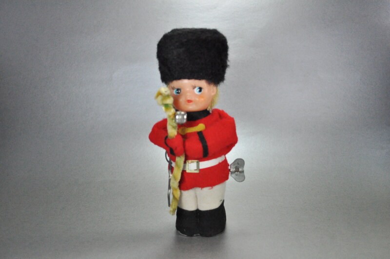 Vintage Tin Toy Soldier Wind Up Yonezawa