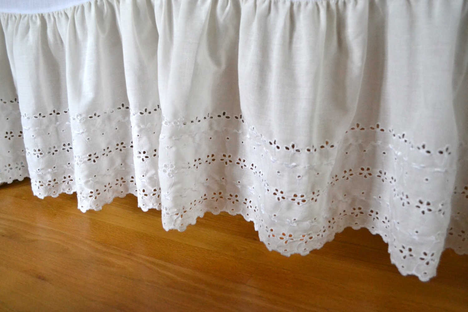 Vintage Lace Bedskirt Ivory White Eyelet Lace Queen Size
