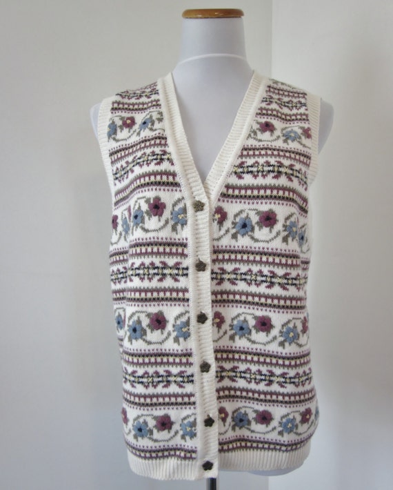 Vintage Fair Isle Knit Vest White Sweater Vest by GroovyGirlGarb