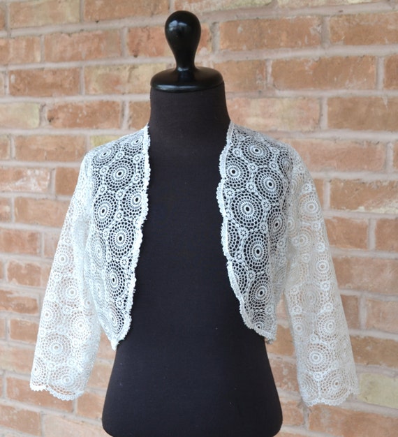 Items similar to Girls Bolero, Girls Shrug, First Communion Bolero