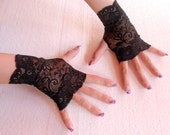 Black lace Fingerless Gloves
