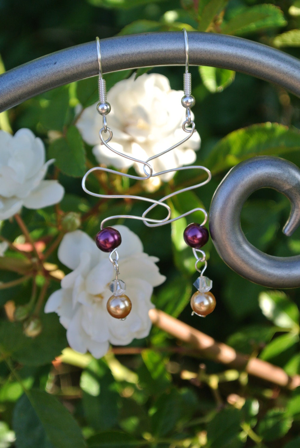 Falling Bead Wire Dangle Earrings