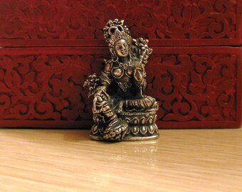 TARA STATUE female Bodhisattva Tiny brass Deity, tiny brass Hindu Deity Parvati / Brass Goddess Statue, Buddhist Portable altar Tara Figure