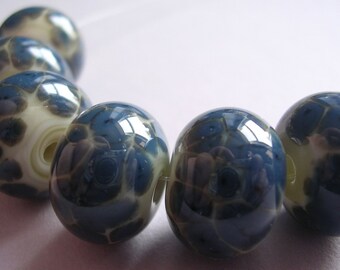 Handmade Glass Blue Lampwork Beads Ericabeads Pigeon Blue on Ivory (6)