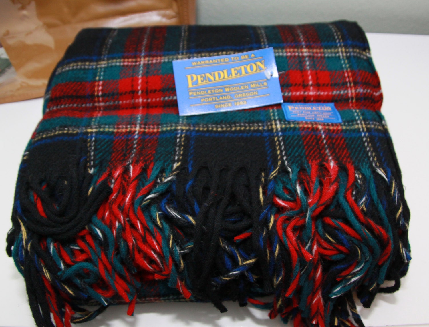 Vintage PENDLETON Robe in a Bag Stadium Blanket Virgin Wool