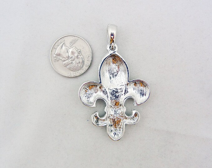 Silver-tone Green Peridot Rhinestone Fleur de Lis Pendant