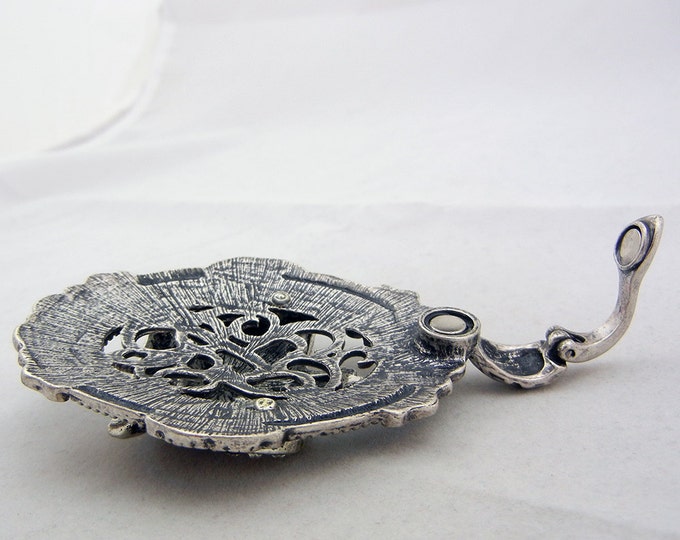 Large Antique Silver-tone Crown Pendant with Magnetic Clasp