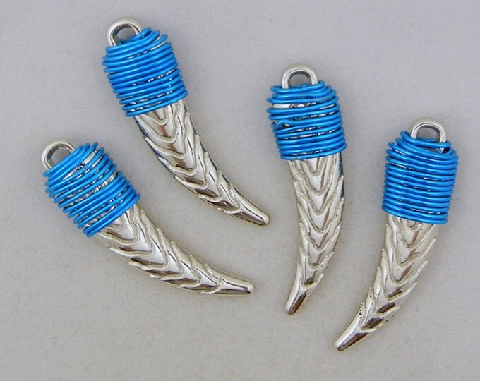 Set of 4 Silver-tone Textured Claw Charms Green or Blue Wire Choose Color