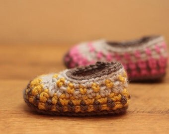 Crochet Pattern - Galilee Booties (Newborn to 24 mo)