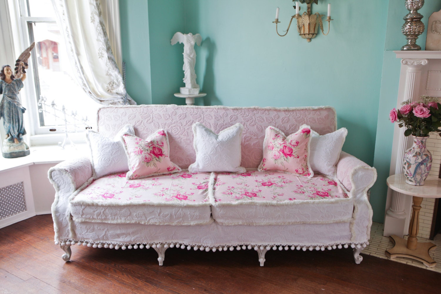 shabby chic sofa bed