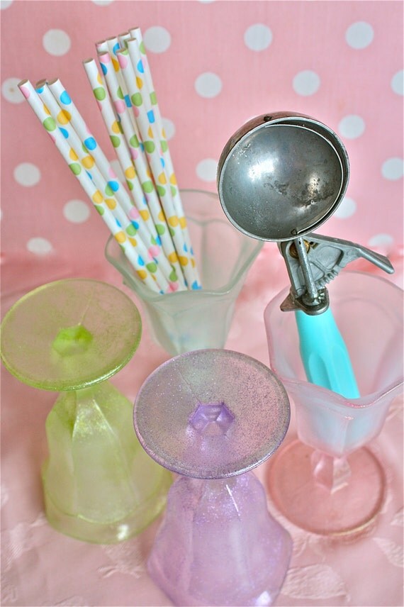 ice cream Sundae glassesfrosted glass sundae glassesglittered sundae