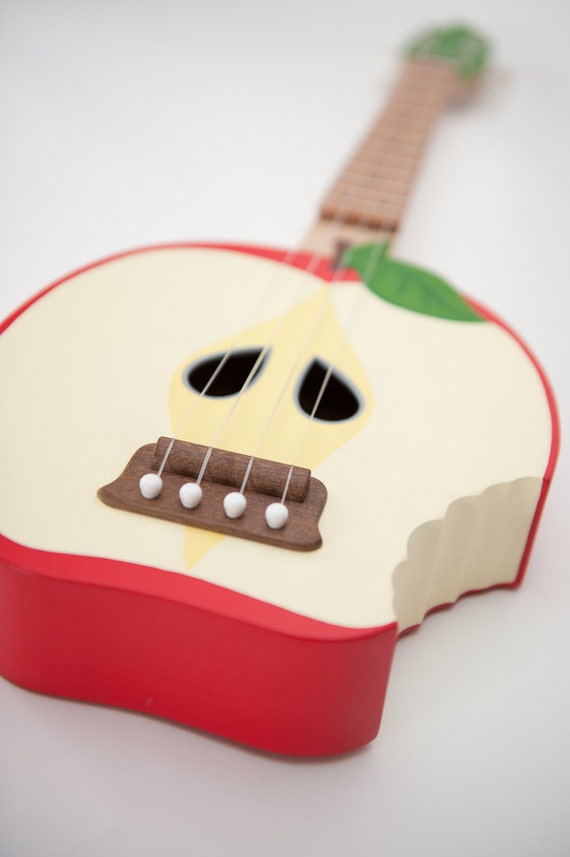 Bitten Apple ukulele ( applelele )