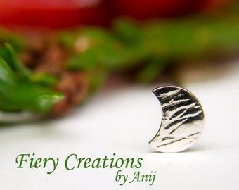 Nose Screw/Tragus stud "Webbed Crescent Moon"- Sterling Silver, high Polished, OOAK