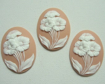 New Item 3 pieces 40x30mm Orange Flower Bouquet Cameos