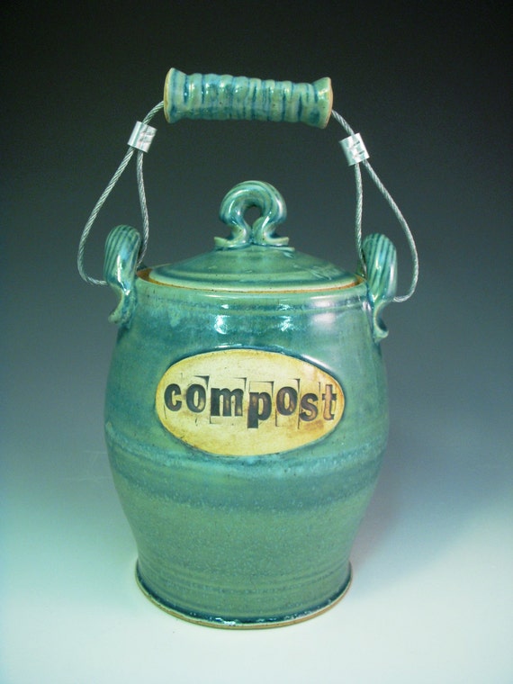 blueberry countertop composting jar for your by OguskyCeramics