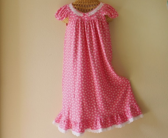 Girls Size 6 100 COTTON Knit NIGHTGOWNS Hot Pink by EyeletLady