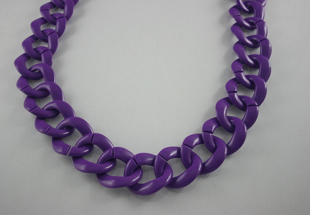 purple half link chain