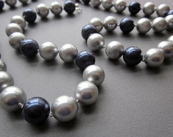 Items similar to sophia handmade bead necklace on Etsy