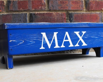 Distressed Dog Bowl Stand 6 inches tall two 1 quart bowls Personalize with your pets name