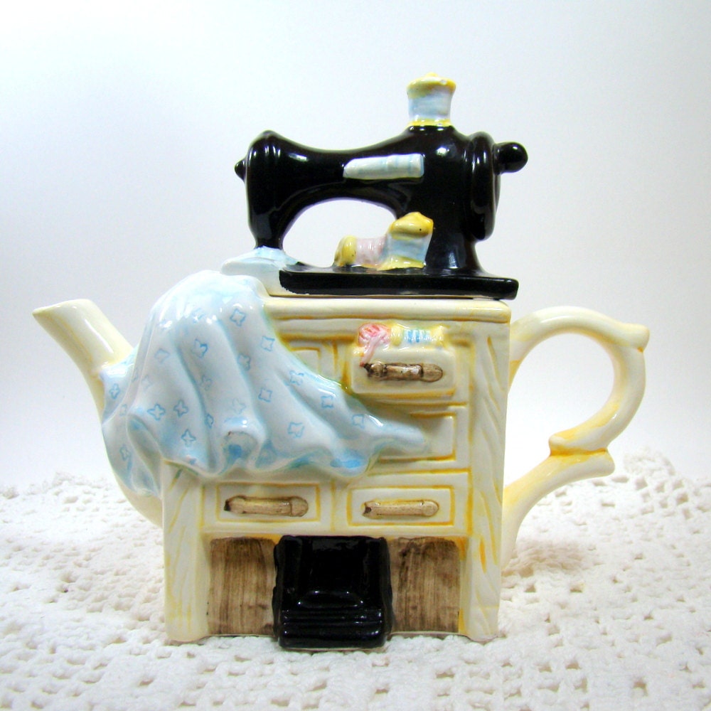 Sewing Machine Teapot Novelty Teapot Ceramic Tea Pot