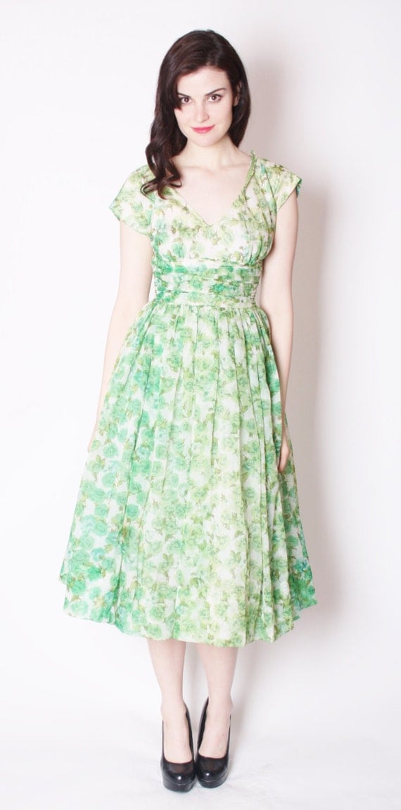 50s Emerald Green Rose Wedding Dress / 1950s Wedding Dress