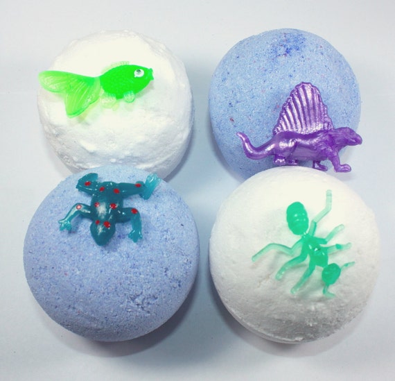 4 full size Bath Bombs with a Toy Inside easter prize