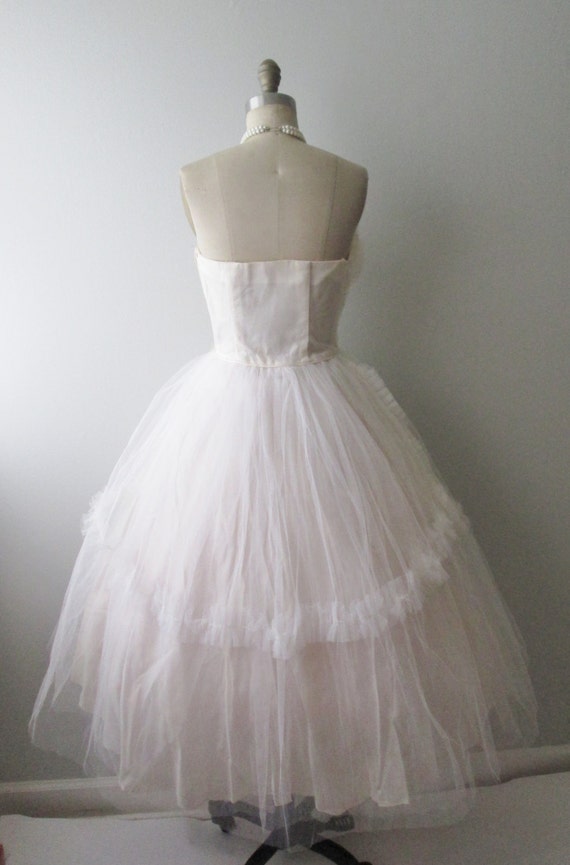 1950s Wedding Dress // Vintage 50s Strapless White Tulle