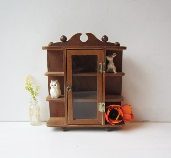 Small Vintage Hanging Curio Display Shelf