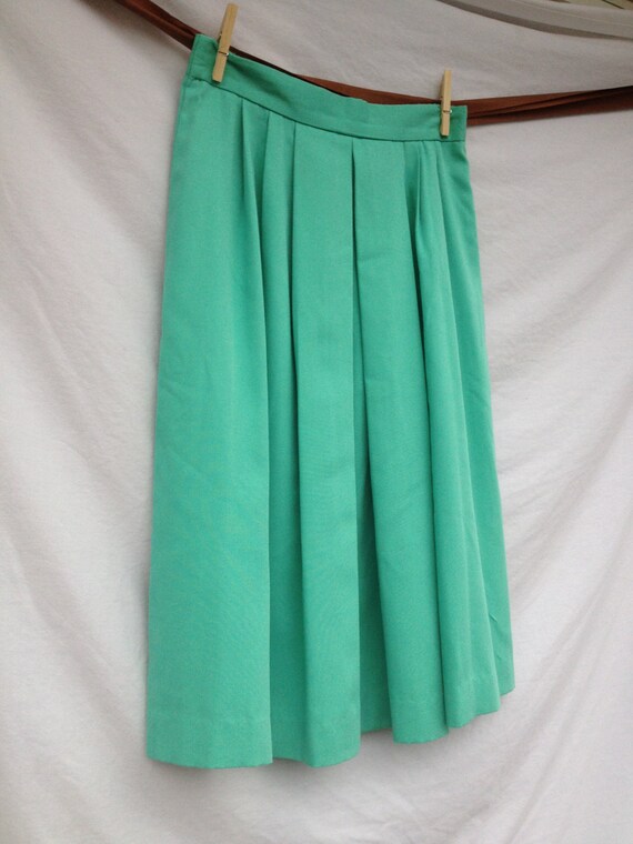Vintage Teal Pleated Skirt Size 10 by vintapod on Etsy