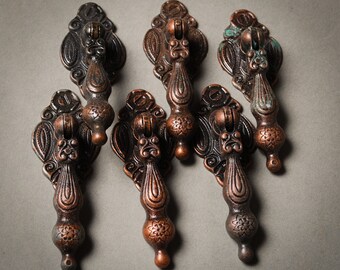 Set of 6 Vintage metal pull handles.