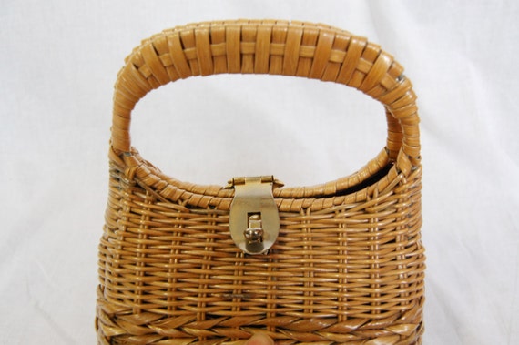 Items similar to Vintage 1950s Purse - 50s - 60s Woven Basket Bag Tote ...