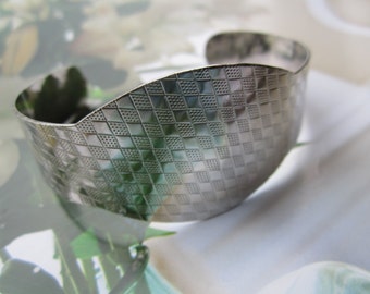Vintage Polished Steel Textured Cuff Bracelet 1Pc.