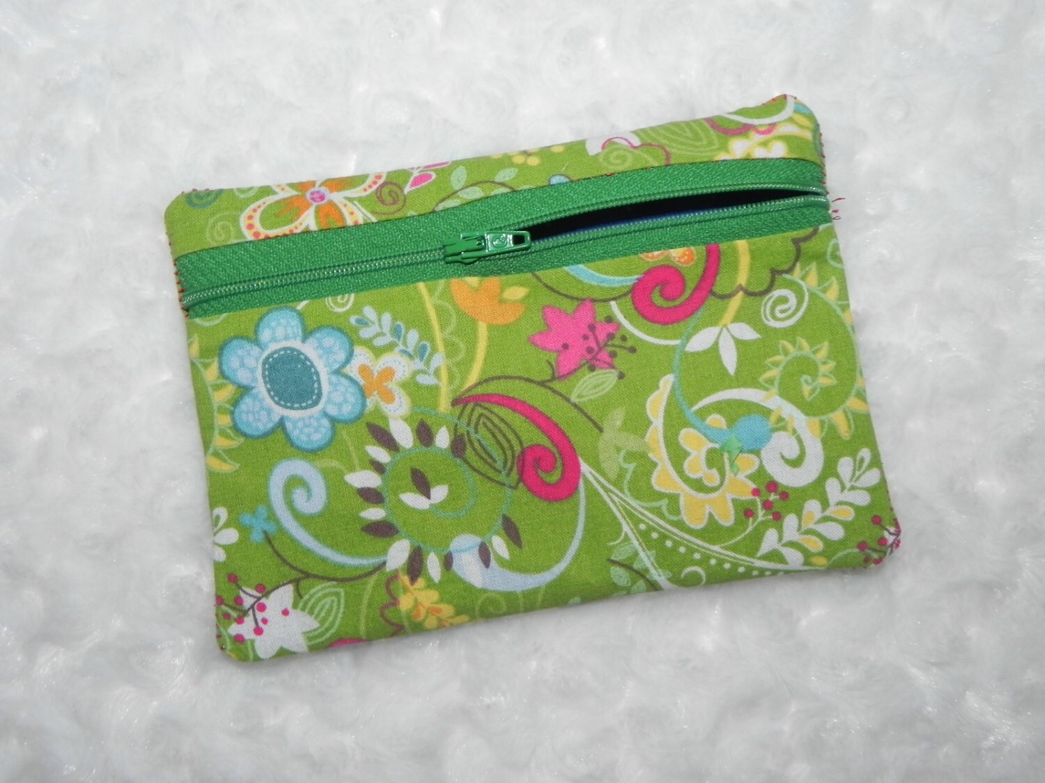 In The Hoop 5x7 Lined Zippered Bags by ShelbyNicoleDesigns on Etsy