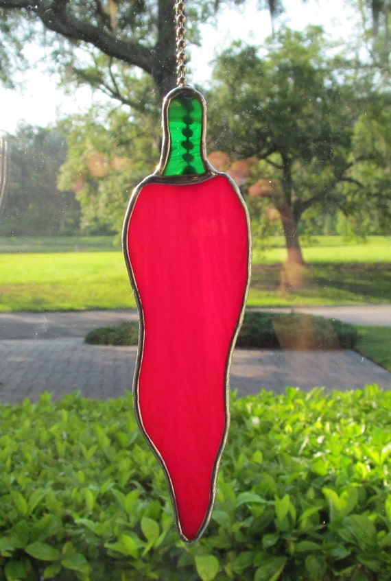 Chili Pepper Fan Pull Vibrant Red by StainedGlassJewels on Etsy