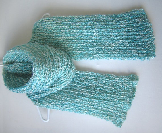 Lion Brand Homespun Knitted Aqua and White by SpruceinWinter