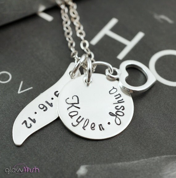 Couples Names & Wedding date Personalized necklace by GlowWish